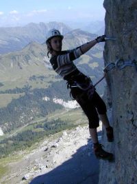 ViaFerrata_RocherJaune_Eloise.jpg